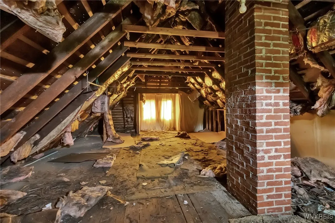 624 Kensington Avenue, Buffalo, New York 14215, Buffalo, New York 14215, 4 Bedrooms Bedrooms, 8 Rooms Rooms,1 BathroomBathrooms,Residential,For Sale,624 Kensington Avenue, Buffalo, New York 14215,B1621487