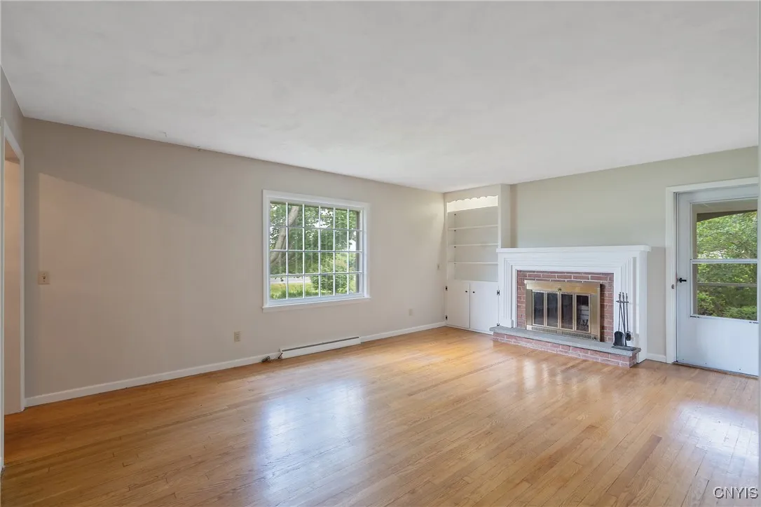 4649 Limeledge Road, Marcellus, New York 13108, Marcellus, New York 13108, 3 Bedrooms Bedrooms, 6 Rooms Rooms,2 BathroomsBathrooms,Residential,For Sale,4649 Limeledge Road, Marcellus, New York 13108,S1620501