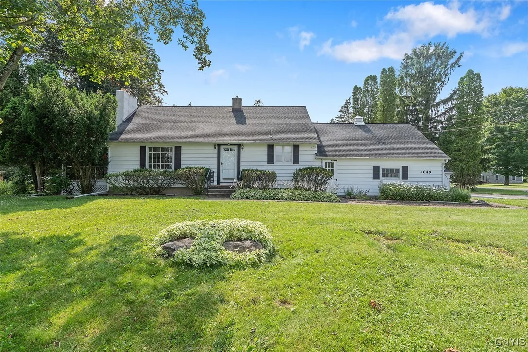 4649 Limeledge Road, Marcellus, New York 13108, Marcellus, New York 13108, 3 Bedrooms Bedrooms, 6 Rooms Rooms,2 BathroomsBathrooms,Residential,For Sale,4649 Limeledge Road, Marcellus, New York 13108,S1620501