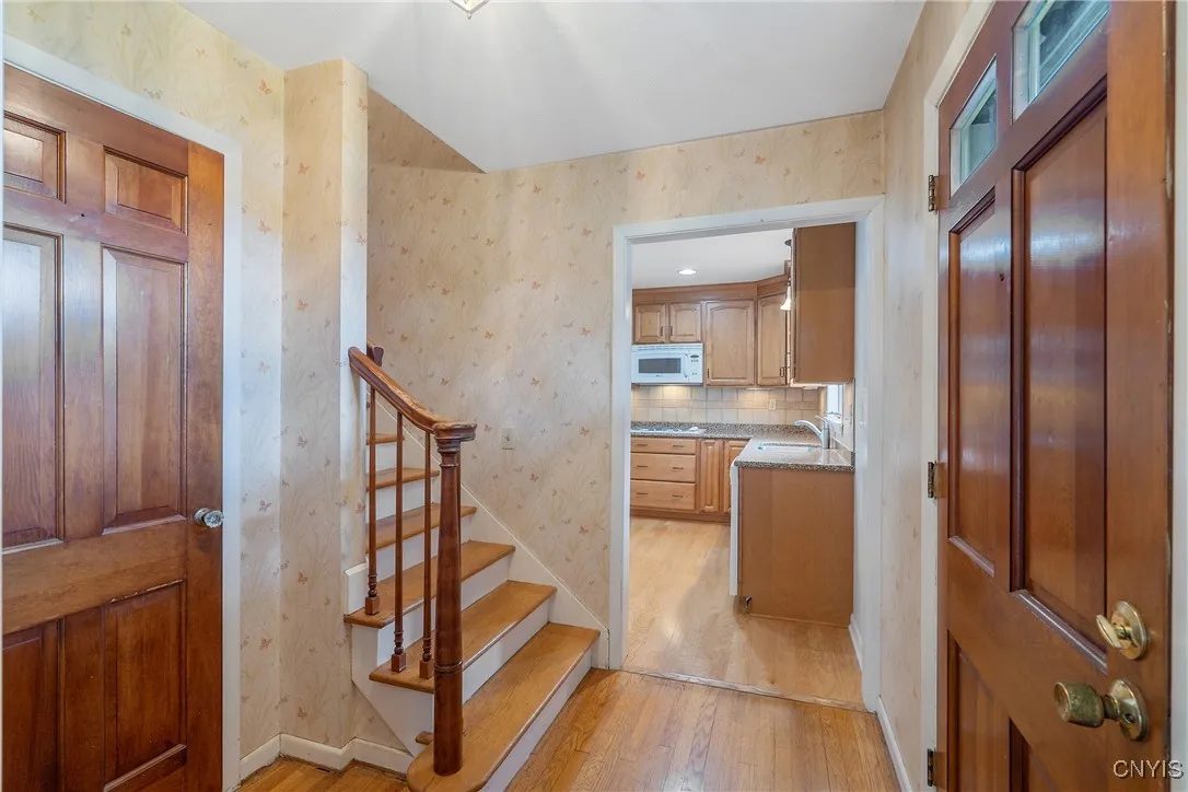 4649 Limeledge Road, Marcellus, New York 13108, Marcellus, New York 13108, 3 Bedrooms Bedrooms, 6 Rooms Rooms,2 BathroomsBathrooms,Residential,For Sale,4649 Limeledge Road, Marcellus, New York 13108,S1620501