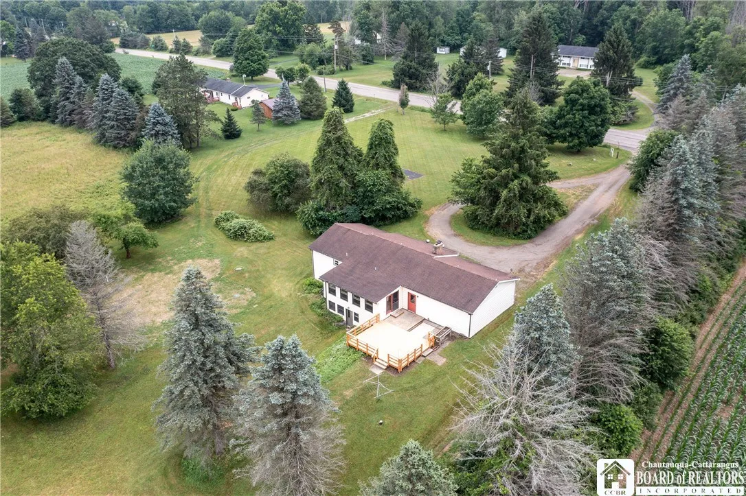 5550 Route 474, Harmony, New York 14710, Harmony, New York 14710, 3 Bedrooms Bedrooms, 11 Rooms Rooms,2 BathroomsBathrooms,Residential,Closed,5550 Route 474, Harmony, New York 14710,0,R1619609