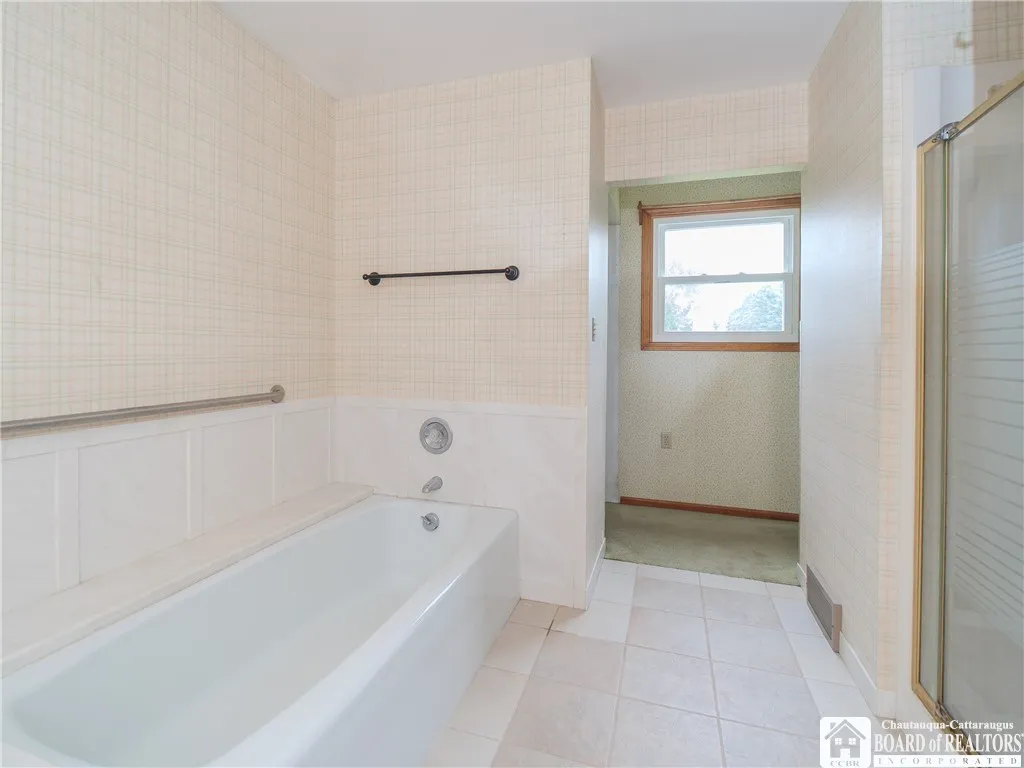5550 Route 474, Harmony, New York 14710, Harmony, New York 14710, 3 Bedrooms Bedrooms, 11 Rooms Rooms,2 BathroomsBathrooms,Residential,Closed,5550 Route 474, Harmony, New York 14710,0,R1619609