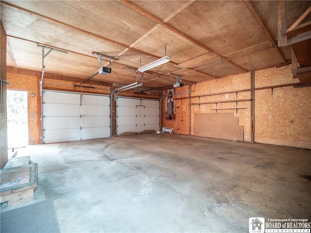 5550 Route 474, Harmony, New York 14710, Harmony, New York 14710, 3 Bedrooms Bedrooms, 11 Rooms Rooms,2 BathroomsBathrooms,Residential,Closed,5550 Route 474, Harmony, New York 14710,0,R1619609