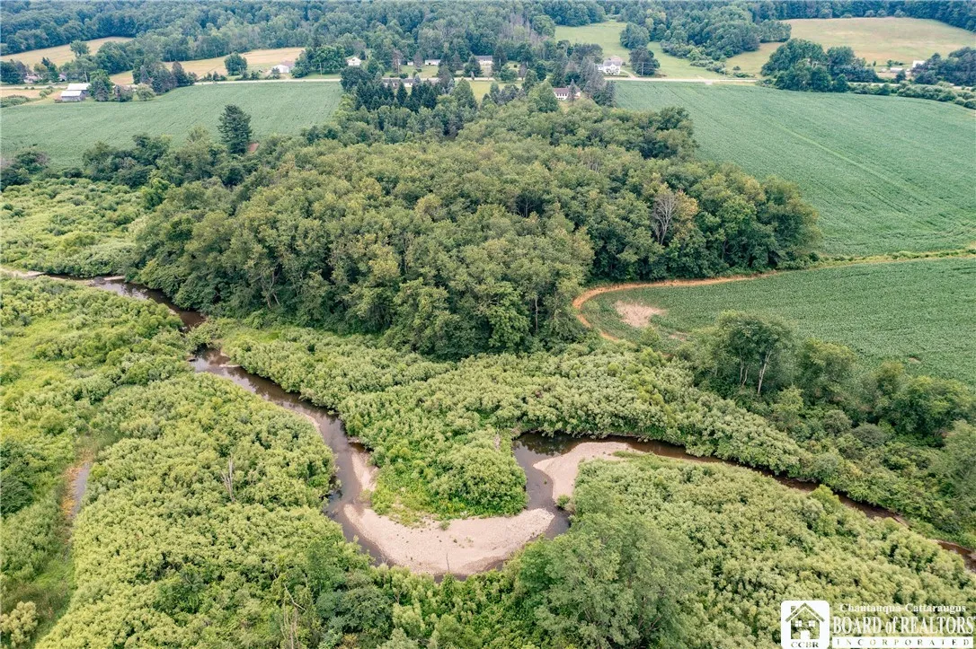 5550 Route 474, Harmony, New York 14710, Harmony, New York 14710, 3 Bedrooms Bedrooms, 11 Rooms Rooms,2 BathroomsBathrooms,Residential,Closed,5550 Route 474, Harmony, New York 14710,0,R1619609