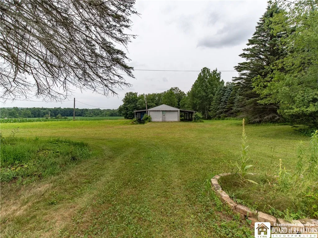 5550 Route 474, Harmony, New York 14710, Harmony, New York 14710, 3 Bedrooms Bedrooms, 11 Rooms Rooms,2 BathroomsBathrooms,Residential,Closed,5550 Route 474, Harmony, New York 14710,0,R1619609