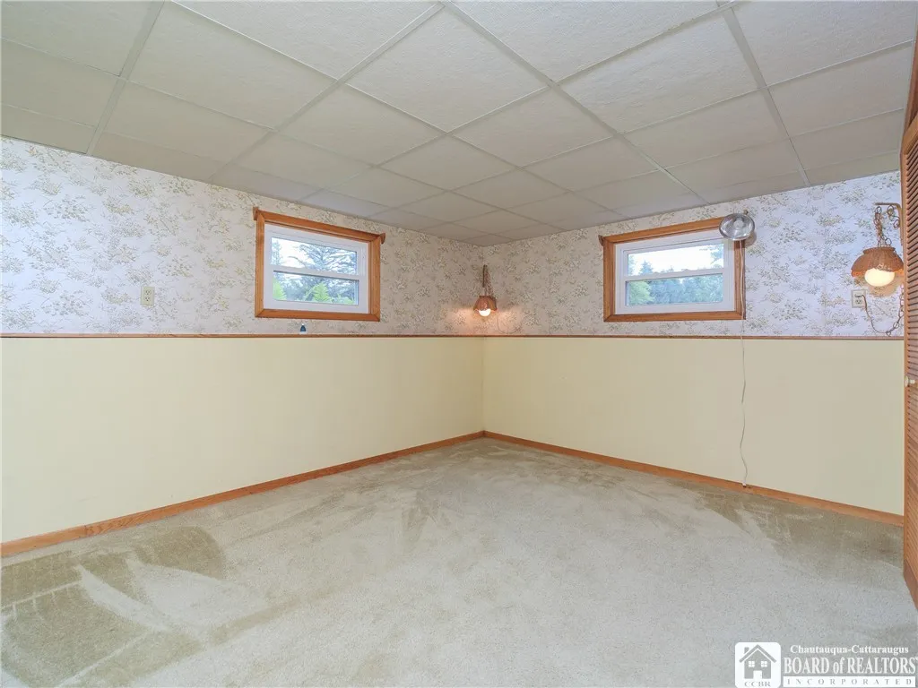 5550 Route 474, Harmony, New York 14710, Harmony, New York 14710, 3 Bedrooms Bedrooms, 11 Rooms Rooms,2 BathroomsBathrooms,Residential,Closed,5550 Route 474, Harmony, New York 14710,0,R1619609