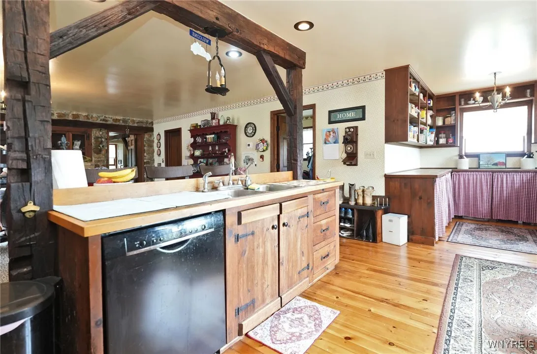 11143 Chaddock Road, Alexander, New York 14005, Alexander, New York 14005, 4 Bedrooms Bedrooms, 9 Rooms Rooms,3 BathroomsBathrooms,Residential,For Sale,11143 Chaddock Road, Alexander, New York 14005,B1621665
