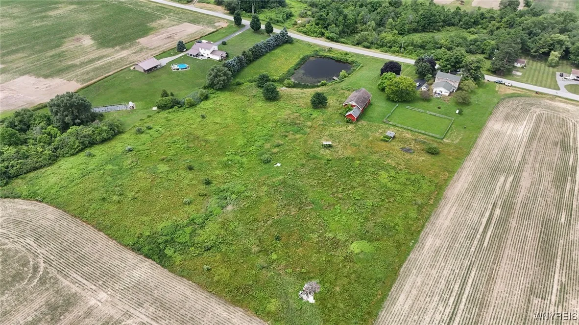 11143 Chaddock Road, Alexander, New York 14005, Alexander, New York 14005, 4 Bedrooms Bedrooms, 9 Rooms Rooms,3 BathroomsBathrooms,Residential,For Sale,11143 Chaddock Road, Alexander, New York 14005,B1621665