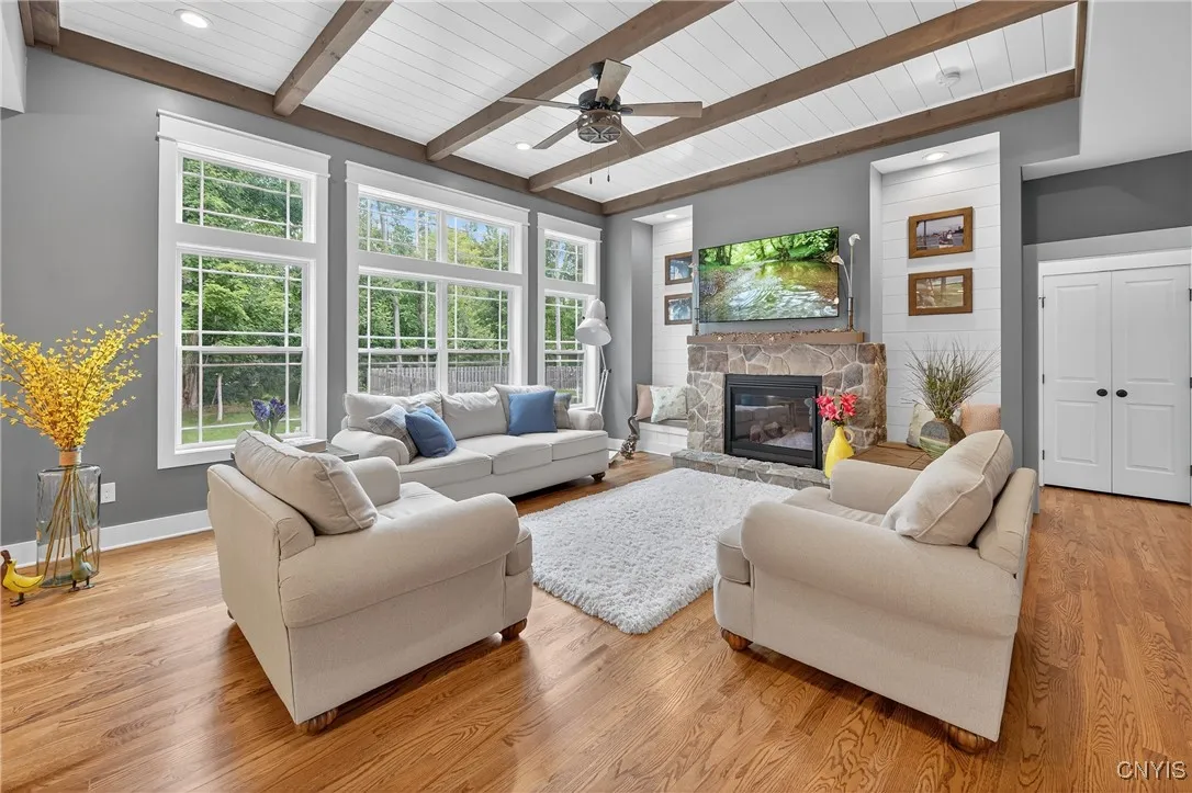 8873 Salvatore Avenue, Lysander, New York 13027, Lysander, New York 13027, 2 Bedrooms Bedrooms, 7 Rooms Rooms,2 BathroomsBathrooms,Residential,For Sale,8873 Salvatore Avenue, Lysander, New York 13027,S1621271