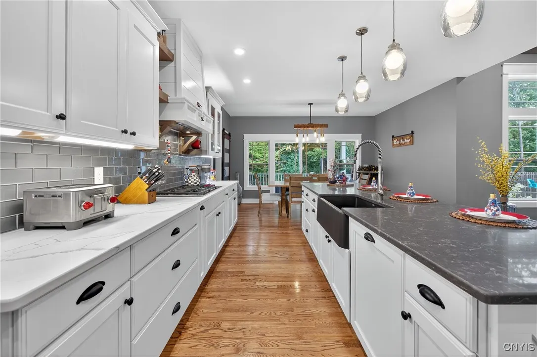 8873 Salvatore Avenue, Lysander, New York 13027, Lysander, New York 13027, 2 Bedrooms Bedrooms, 7 Rooms Rooms,2 BathroomsBathrooms,Residential,For Sale,8873 Salvatore Avenue, Lysander, New York 13027,S1621271