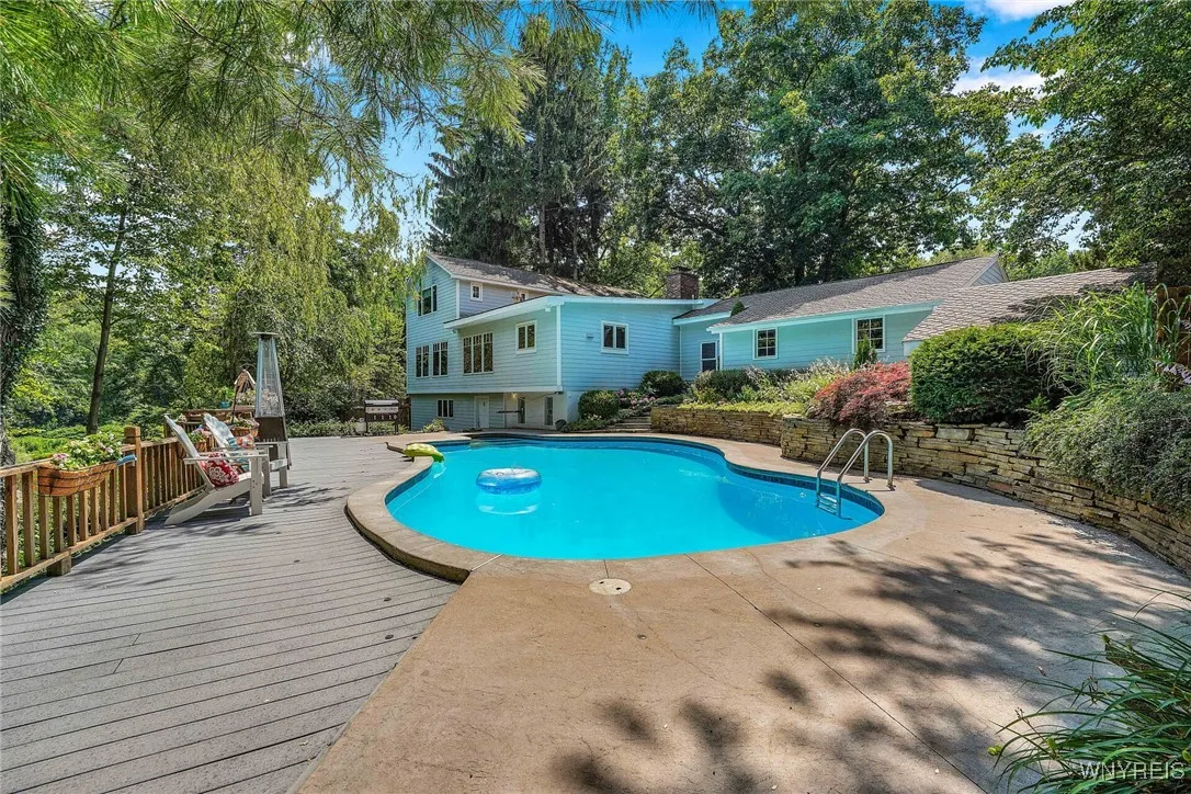3714 Hampton Brook Drive, Hamburg, New York 14075, Hamburg, New York 14075, 4 Bedrooms Bedrooms, 9 Rooms Rooms,2 BathroomsBathrooms,Residential,For Sale,3714 Hampton Brook Drive, Hamburg, New York 14075,B1621822