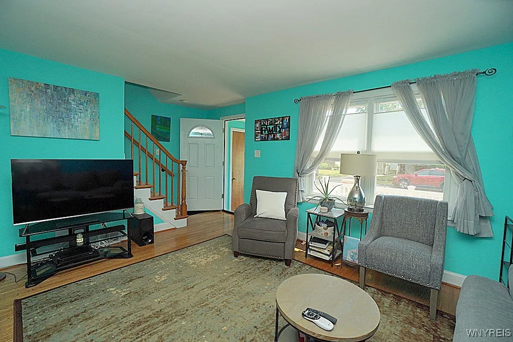 46 Linden Avenue, Tonawanda, New York 14217, Tonawanda, New York 14217, 3 Bedrooms Bedrooms, 7 Rooms Rooms,1 BathroomBathrooms,Residential,For Sale,46 Linden Avenue, Tonawanda, New York 14217,B1621654