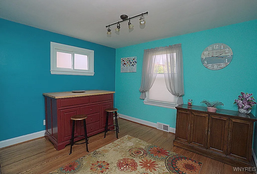 46 Linden Avenue, Tonawanda, New York 14217, Tonawanda, New York 14217, 3 Bedrooms Bedrooms, 7 Rooms Rooms,1 BathroomBathrooms,Residential,For Sale,46 Linden Avenue, Tonawanda, New York 14217,B1621654