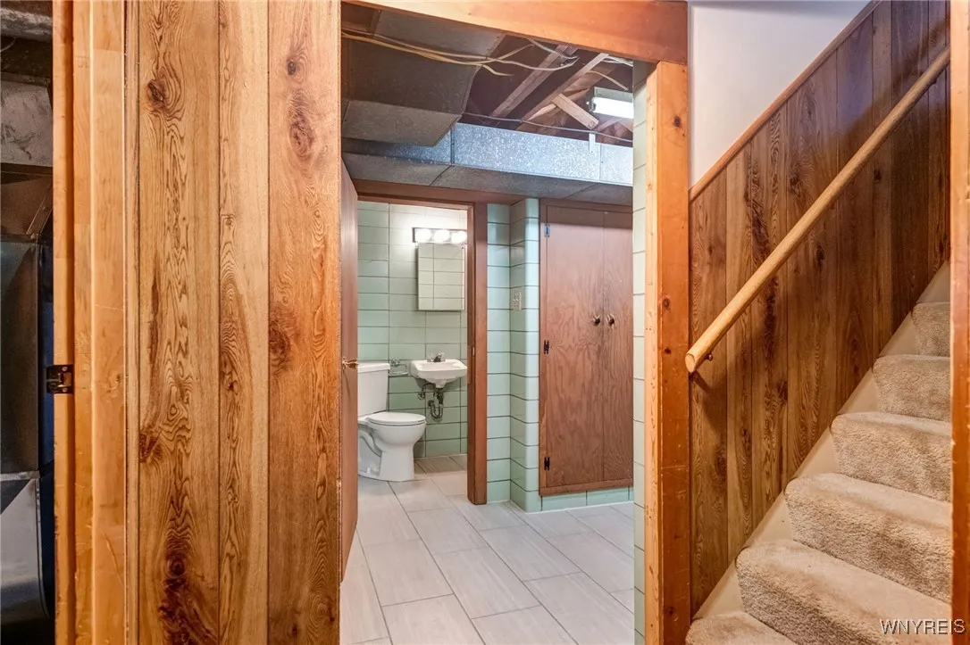 150 Walter Avenue, Tonawanda, New York 14150, Tonawanda, New York 14150, 4 Bedrooms Bedrooms, 6 Rooms Rooms,2 BathroomsBathrooms,Residential Lease,For Rent,150 Walter Avenue, Tonawanda, New York 14150,B1621639