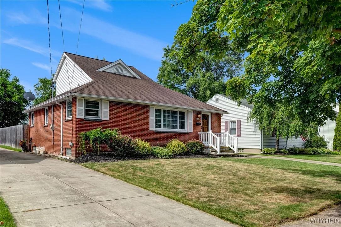 150 Walter Avenue, Tonawanda, New York 14150, Tonawanda, New York 14150, 4 Bedrooms Bedrooms, 6 Rooms Rooms,2 BathroomsBathrooms,Residential Lease,For Rent,150 Walter Avenue, Tonawanda, New York 14150,B1621639