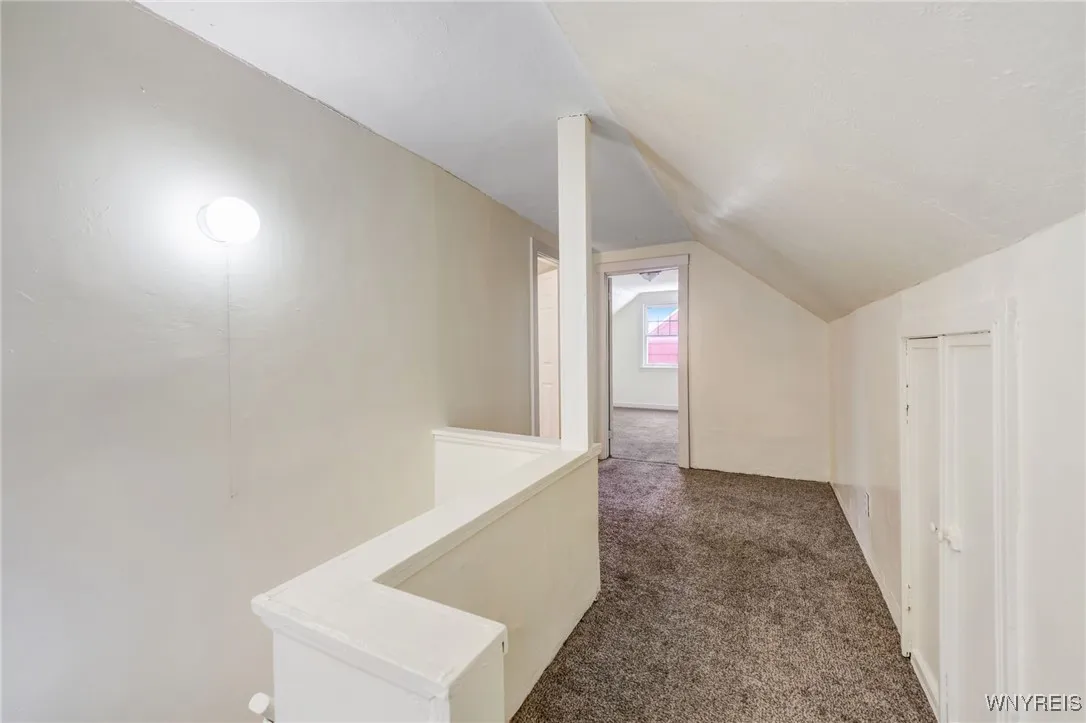 321 Eggert Road, Cheektowaga, New York 14215, Cheektowaga, New York 14215, 4 Bedrooms Bedrooms, 7 Rooms Rooms,1 BathroomBathrooms,Residential Lease,For Rent,321 Eggert Road, Cheektowaga, New York 14215,B1621628