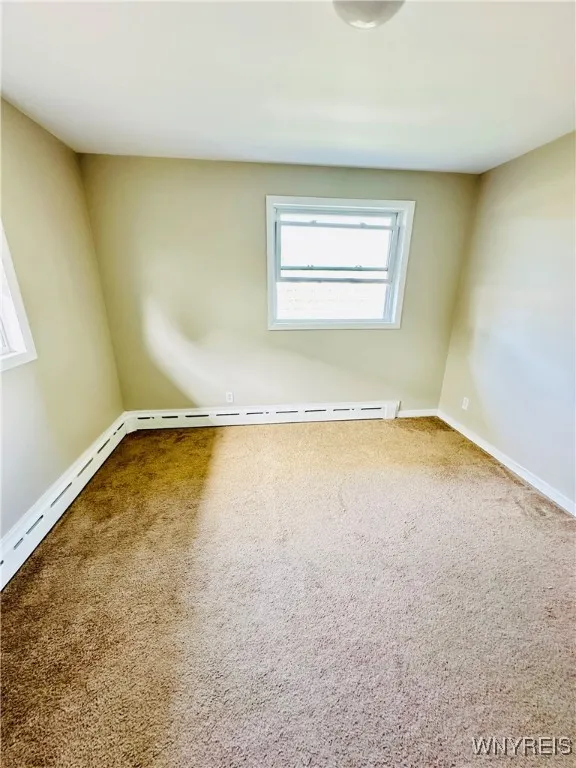268 Cass Avenue, Cheektowaga, New York 14206, Cheektowaga, New York 14206, 3 Bedrooms Bedrooms, 5 Rooms Rooms,2 BathroomsBathrooms,Residential Lease,For Rent,268 Cass Avenue, Cheektowaga, New York 14206,B1621881