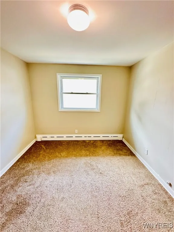 268 Cass Avenue, Cheektowaga, New York 14206, Cheektowaga, New York 14206, 3 Bedrooms Bedrooms, 5 Rooms Rooms,2 BathroomsBathrooms,Residential Lease,For Rent,268 Cass Avenue, Cheektowaga, New York 14206,B1621881