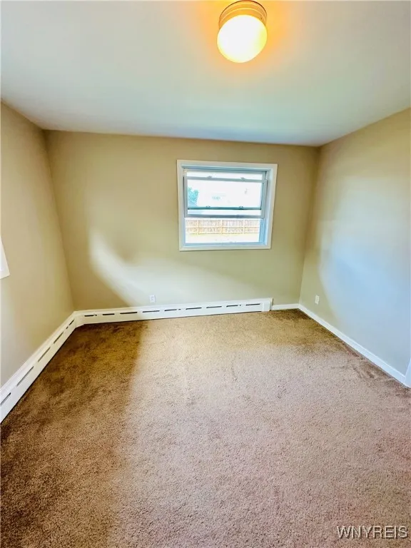 268 Cass Avenue, Cheektowaga, New York 14206, Cheektowaga, New York 14206, 3 Bedrooms Bedrooms, 5 Rooms Rooms,2 BathroomsBathrooms,Residential Lease,For Rent,268 Cass Avenue, Cheektowaga, New York 14206,B1621881