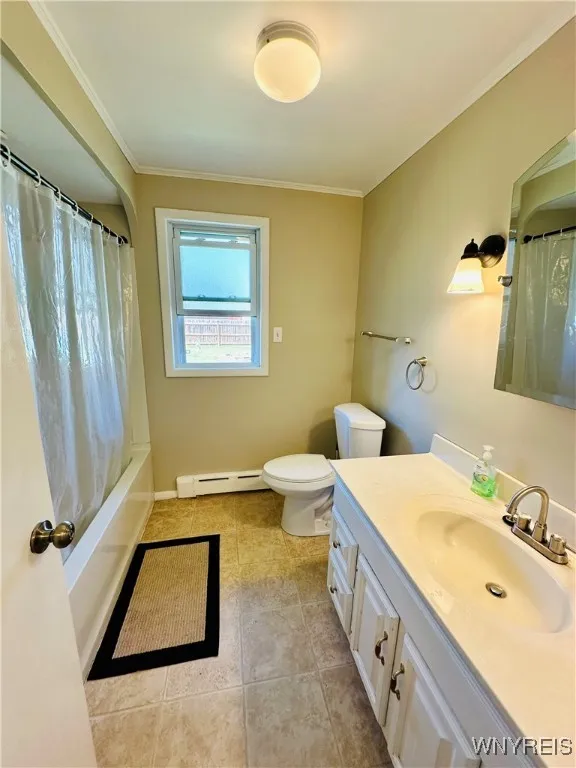 268 Cass Avenue, Cheektowaga, New York 14206, Cheektowaga, New York 14206, 3 Bedrooms Bedrooms, 5 Rooms Rooms,2 BathroomsBathrooms,Residential Lease,For Rent,268 Cass Avenue, Cheektowaga, New York 14206,B1621881