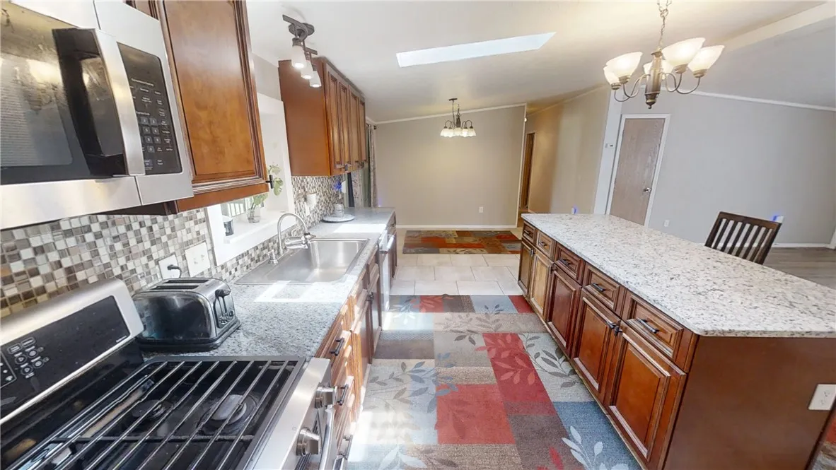 287 Plymouth-north Norwich Road, Plymouth, New Yor, Plymouth, New York 13832, 4 Bedrooms Bedrooms, 11 Rooms Rooms,2 BathroomsBathrooms,Residential,For Sale,287 Plymouth-north Norwich Road, Plymouth, New Yor,R1621206