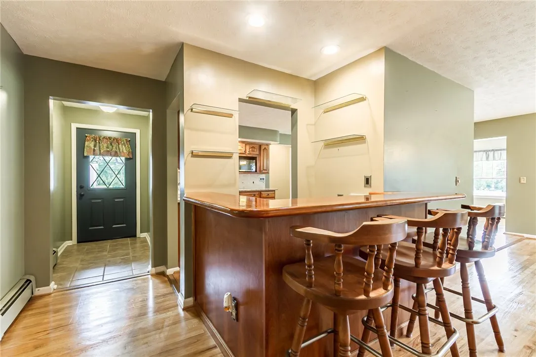 226 North Pearl Street, Canandaigua City, New York, Canandaigua City, New York 14424, 3 Bedrooms Bedrooms, 7 Rooms Rooms,1 BathroomBathrooms,Residential,For Sale,226 North Pearl Street, Canandaigua City, New York,R1621534