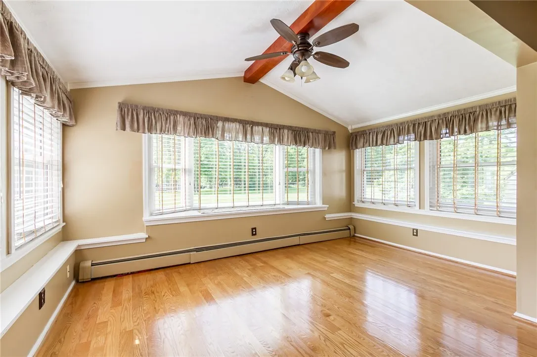 226 North Pearl Street, Canandaigua City, New York, Canandaigua City, New York 14424, 3 Bedrooms Bedrooms, 7 Rooms Rooms,1 BathroomBathrooms,Residential,For Sale,226 North Pearl Street, Canandaigua City, New York,R1621534
