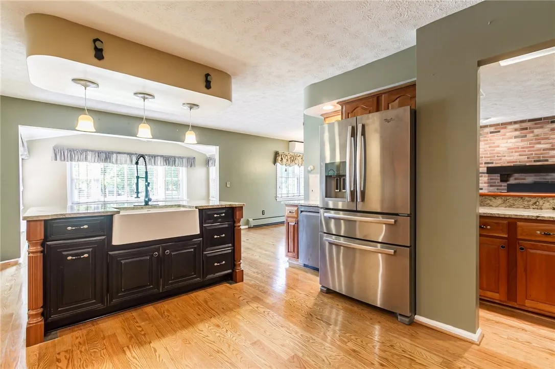 226 North Pearl Street, Canandaigua City, New York, Canandaigua City, New York 14424, 3 Bedrooms Bedrooms, 7 Rooms Rooms,1 BathroomBathrooms,Residential,For Sale,226 North Pearl Street, Canandaigua City, New York,R1621534