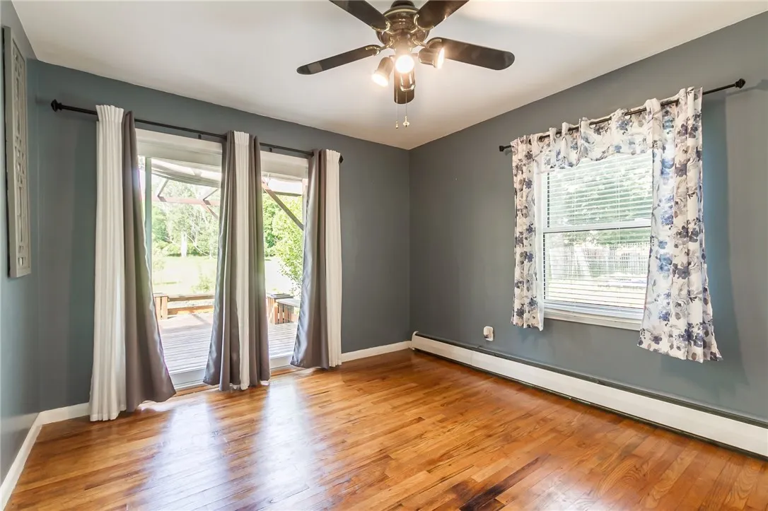 226 North Pearl Street, Canandaigua City, New York, Canandaigua City, New York 14424, 3 Bedrooms Bedrooms, 7 Rooms Rooms,1 BathroomBathrooms,Residential,For Sale,226 North Pearl Street, Canandaigua City, New York,R1621534