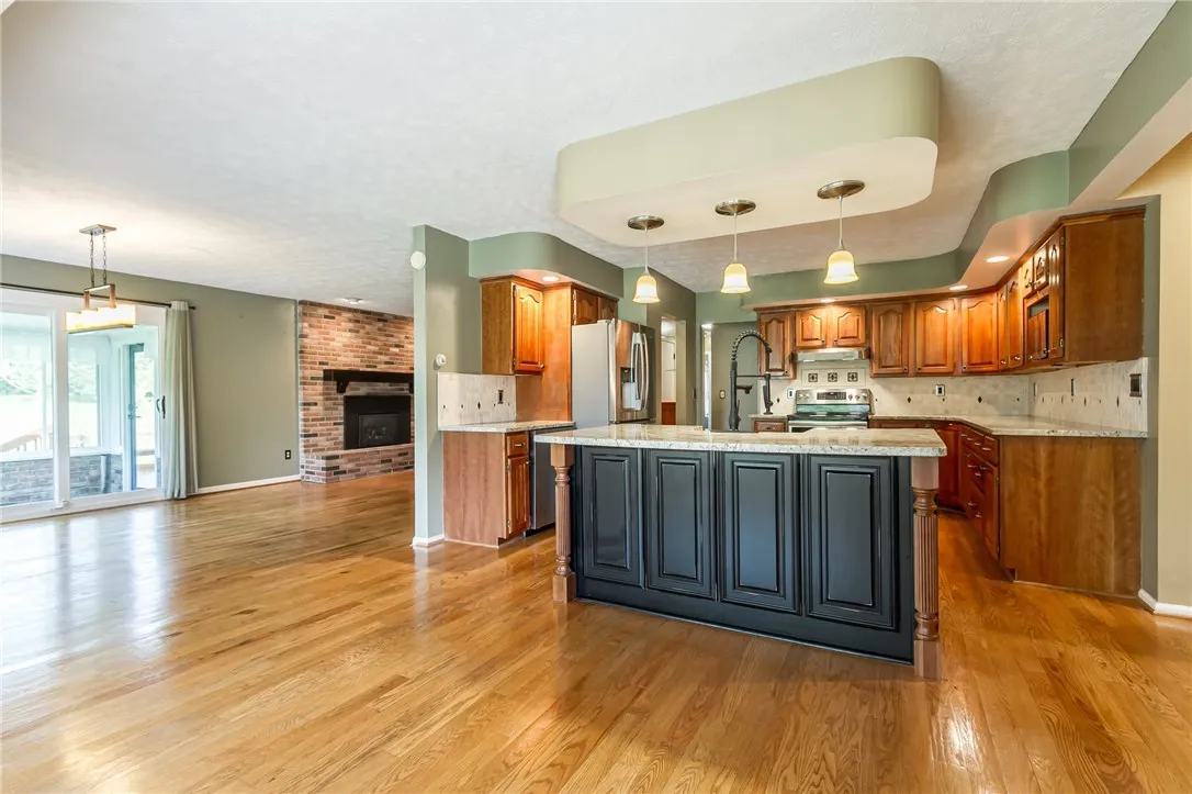 226 North Pearl Street, Canandaigua City, New York, Canandaigua City, New York 14424, 3 Bedrooms Bedrooms, 7 Rooms Rooms,1 BathroomBathrooms,Residential,For Sale,226 North Pearl Street, Canandaigua City, New York,R1621534