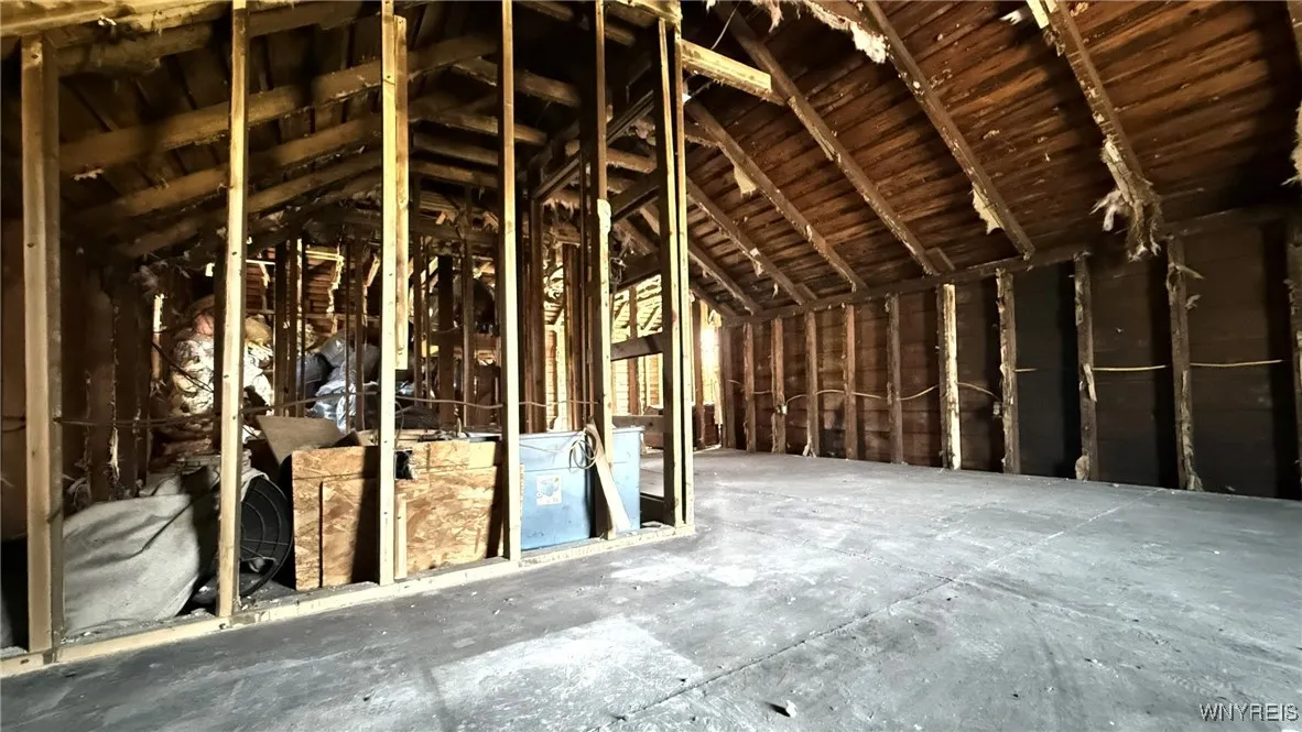 8713 Main Street, Somerset, New York 14012, Somerset, New York 14012, 3 Bedrooms Bedrooms, 8 Rooms Rooms,1 BathroomBathrooms,Residential,For Sale,8713 Main Street, Somerset, New York 14012,B1621594