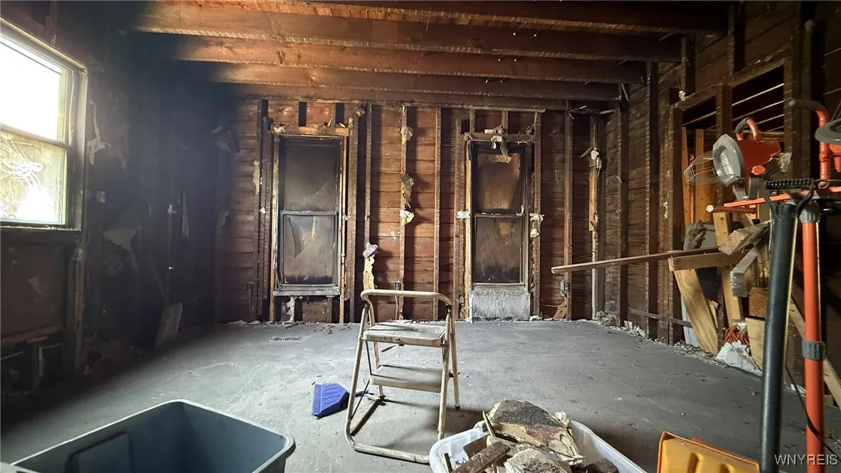 8713 Main Street, Somerset, New York 14012, Somerset, New York 14012, 3 Bedrooms Bedrooms, 8 Rooms Rooms,1 BathroomBathrooms,Residential,For Sale,8713 Main Street, Somerset, New York 14012,B1621594