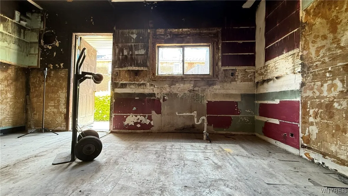 8713 Main Street, Somerset, New York 14012, Somerset, New York 14012, 3 Bedrooms Bedrooms, 8 Rooms Rooms,1 BathroomBathrooms,Residential,For Sale,8713 Main Street, Somerset, New York 14012,B1621594