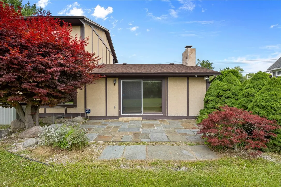 399 French Road, Pittsford, New York 14618, Pittsford, New York 14618, 4 Bedrooms Bedrooms, 9 Rooms Rooms,2 BathroomsBathrooms,Residential,For Sale,399 French Road, Pittsford, New York 14618,R1620579