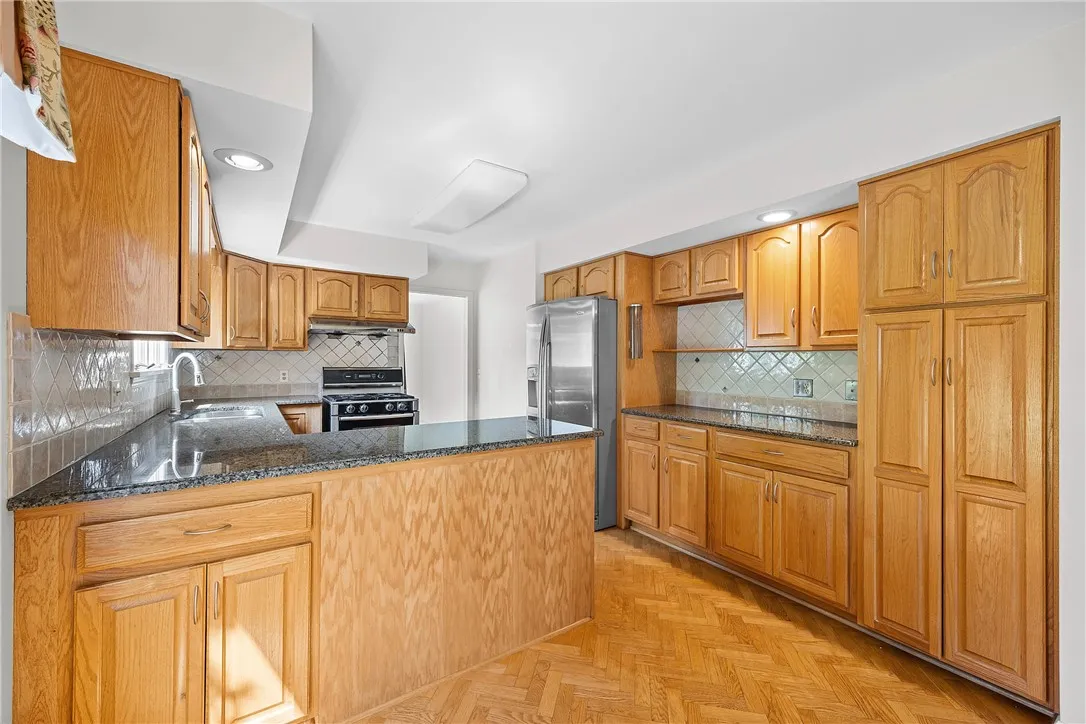 399 French Road, Pittsford, New York 14618, Pittsford, New York 14618, 4 Bedrooms Bedrooms, 9 Rooms Rooms,2 BathroomsBathrooms,Residential,For Sale,399 French Road, Pittsford, New York 14618,R1620579