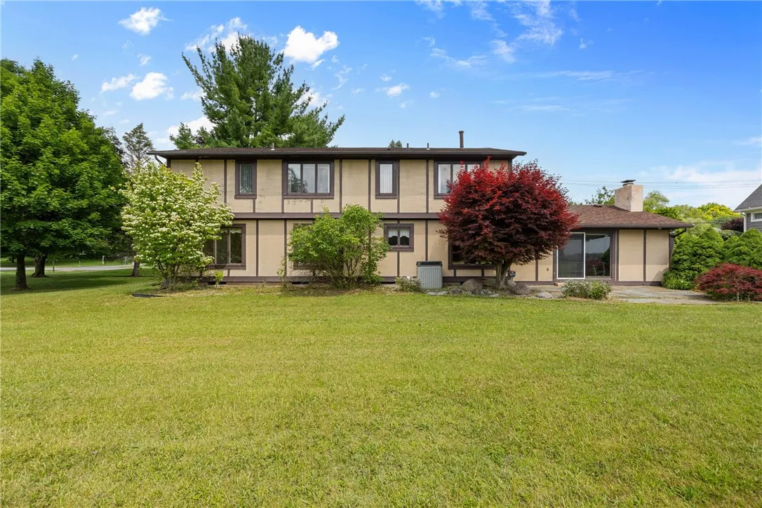 399 French Road, Pittsford, New York 14618, Pittsford, New York 14618, 4 Bedrooms Bedrooms, 9 Rooms Rooms,2 BathroomsBathrooms,Residential,For Sale,399 French Road, Pittsford, New York 14618,R1620579
