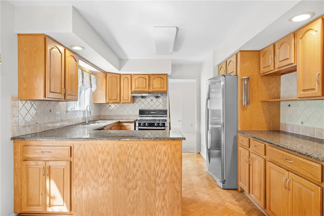 399 French Road, Pittsford, New York 14618, Pittsford, New York 14618, 4 Bedrooms Bedrooms, 9 Rooms Rooms,2 BathroomsBathrooms,Residential,For Sale,399 French Road, Pittsford, New York 14618,R1620579