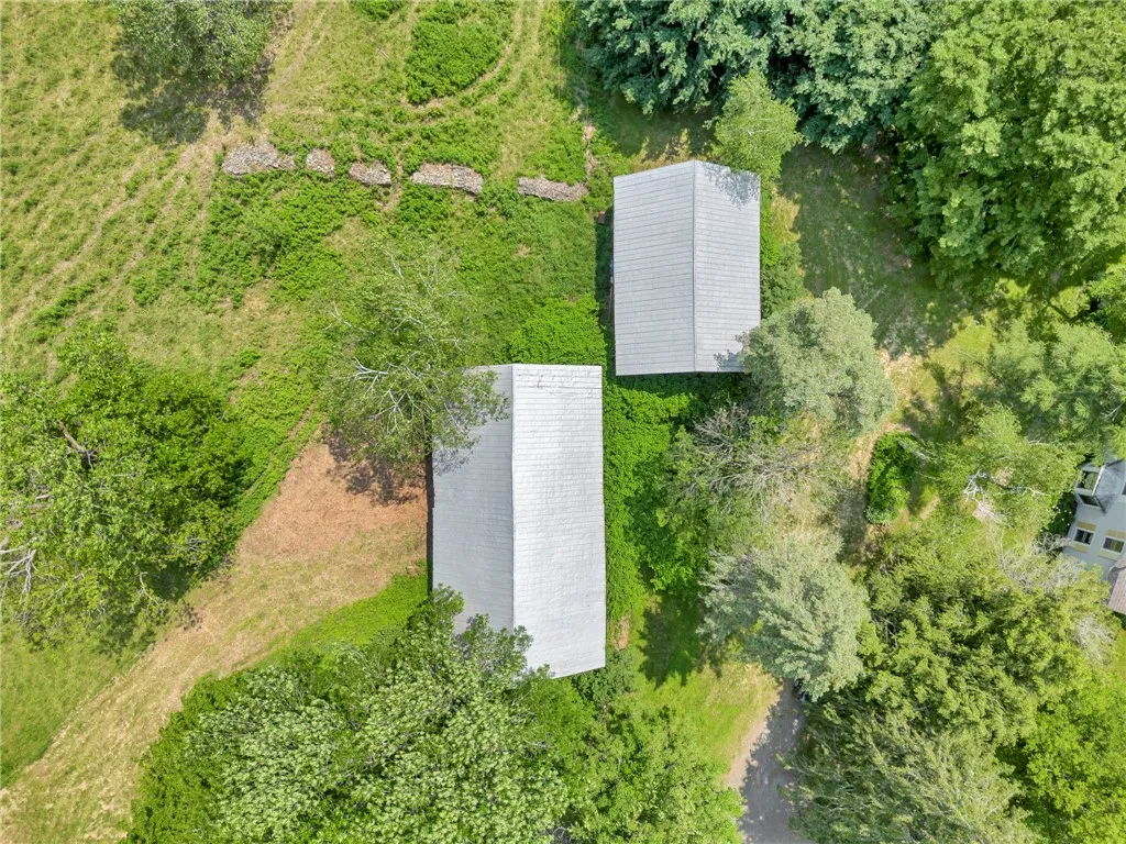 Barns
