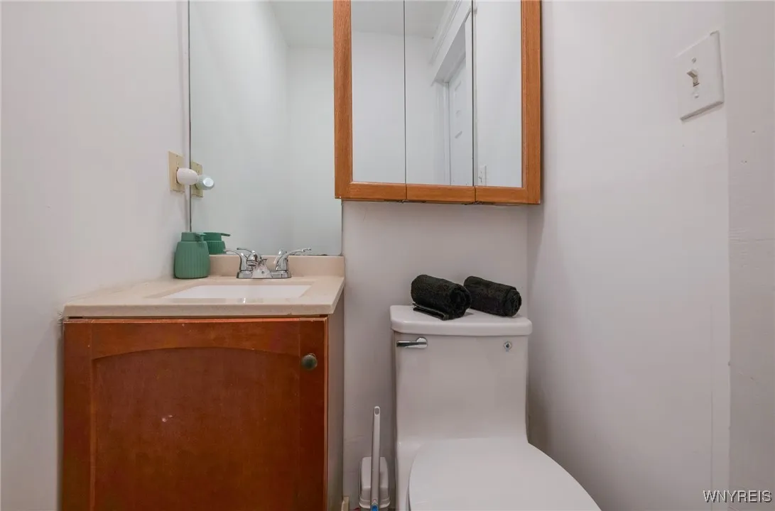 1143 Kensington Avenue, Buffalo, New York 14215, Buffalo, New York 14215, 4 Bedrooms Bedrooms, 7 Rooms Rooms,1 BathroomBathrooms,Residential,For Sale,1143 Kensington Avenue, Buffalo, New York 14215,B1621895