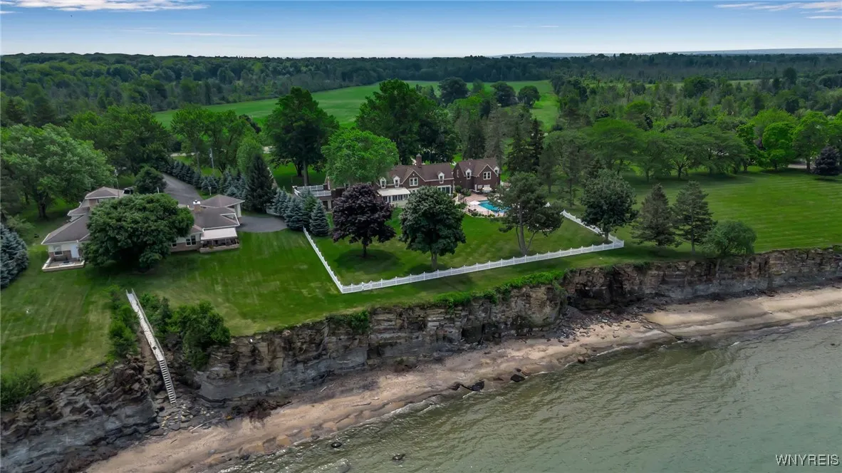 7110 Lake Shore Road, Evans, New York 14047, Evans, New York 14047, 6 Bedrooms Bedrooms, 13 Rooms Rooms,5 BathroomsBathrooms,Residential,For Sale,7110 Lake Shore Road, Evans, New York 14047,B1619866