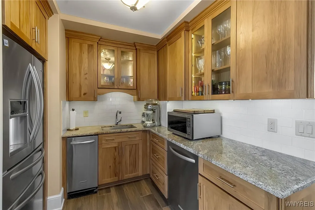 7110 Lake Shore Road, Evans, New York 14047, Evans, New York 14047, 6 Bedrooms Bedrooms, 13 Rooms Rooms,5 BathroomsBathrooms,Residential,For Sale,7110 Lake Shore Road, Evans, New York 14047,B1619866