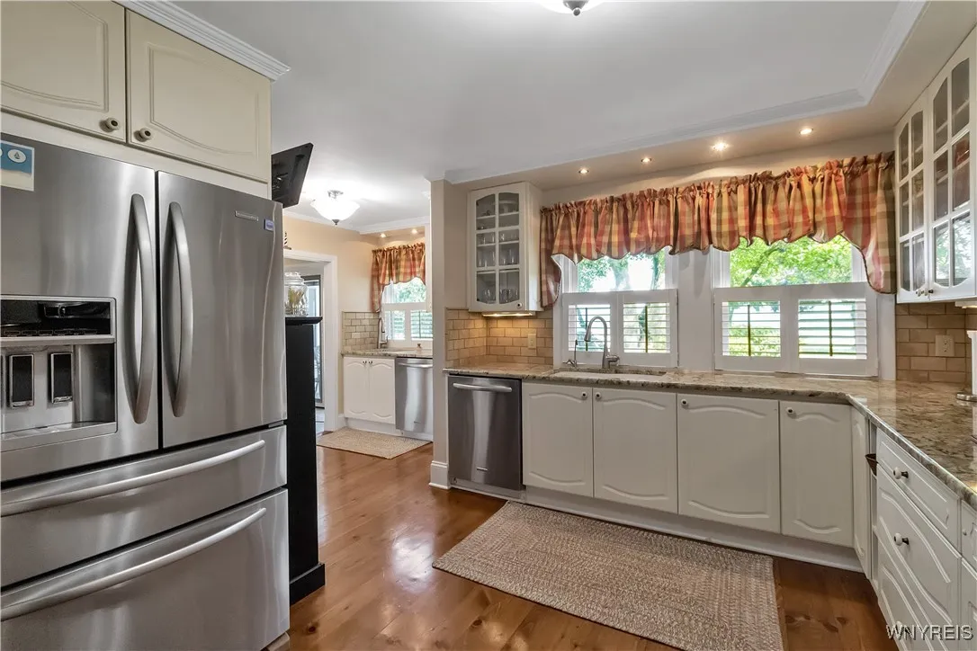 7110 Lake Shore Road, Evans, New York 14047, Evans, New York 14047, 6 Bedrooms Bedrooms, 13 Rooms Rooms,5 BathroomsBathrooms,Residential,For Sale,7110 Lake Shore Road, Evans, New York 14047,B1619866