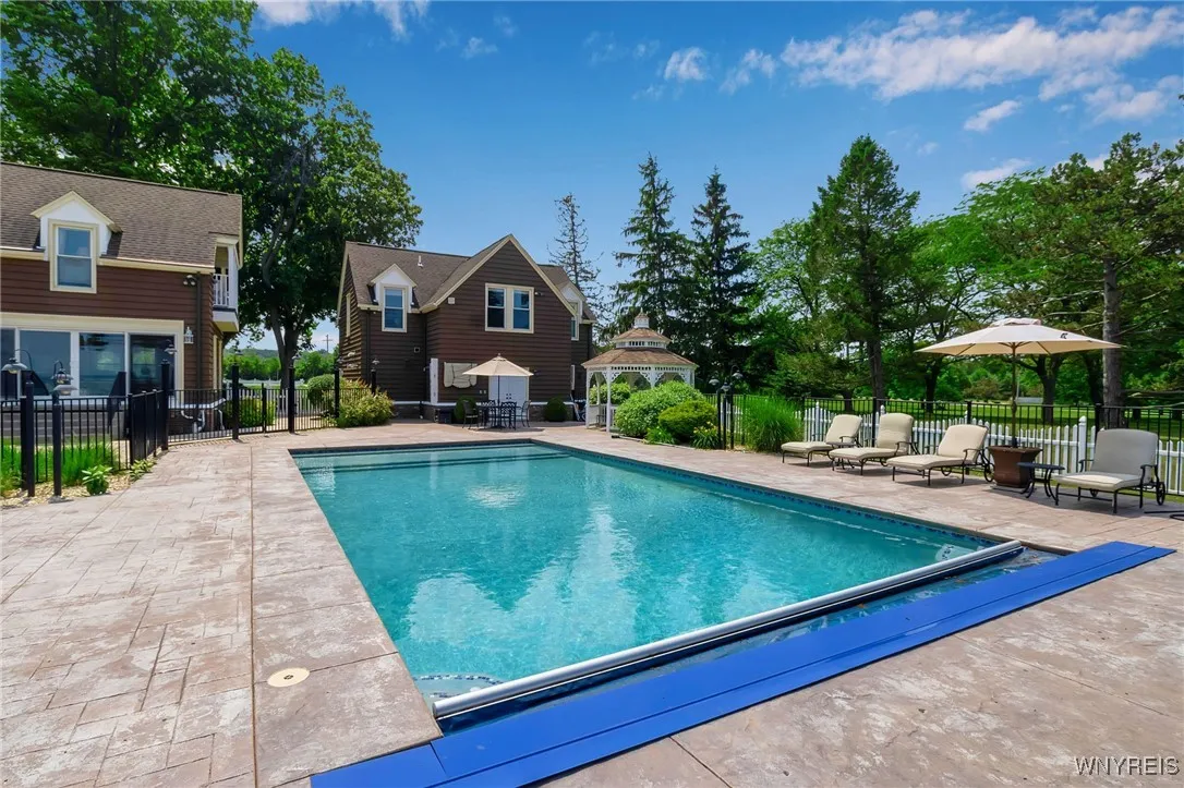 7110 Lake Shore Road, Evans, New York 14047, Evans, New York 14047, 6 Bedrooms Bedrooms, 13 Rooms Rooms,5 BathroomsBathrooms,Residential,For Sale,7110 Lake Shore Road, Evans, New York 14047,B1619866