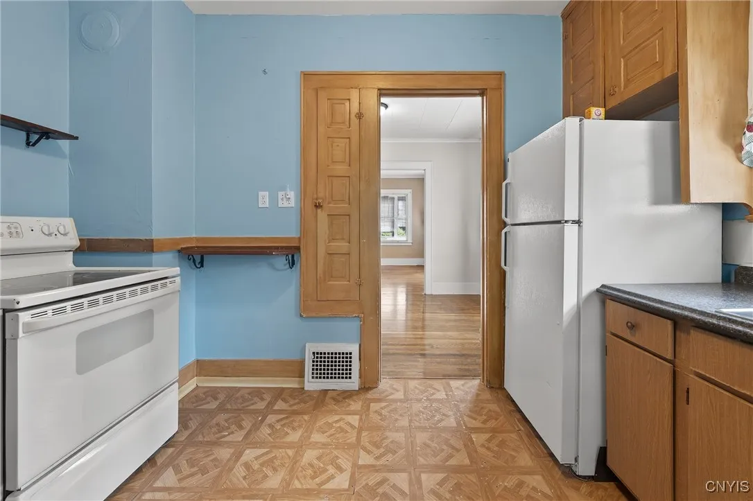 345 Wayland Road, Salina, New York 13208, Salina, New York 13208, 3 Bedrooms Bedrooms, 6 Rooms Rooms,1 BathroomBathrooms,Residential,For Sale,345 Wayland Road, Salina, New York 13208,S1621234