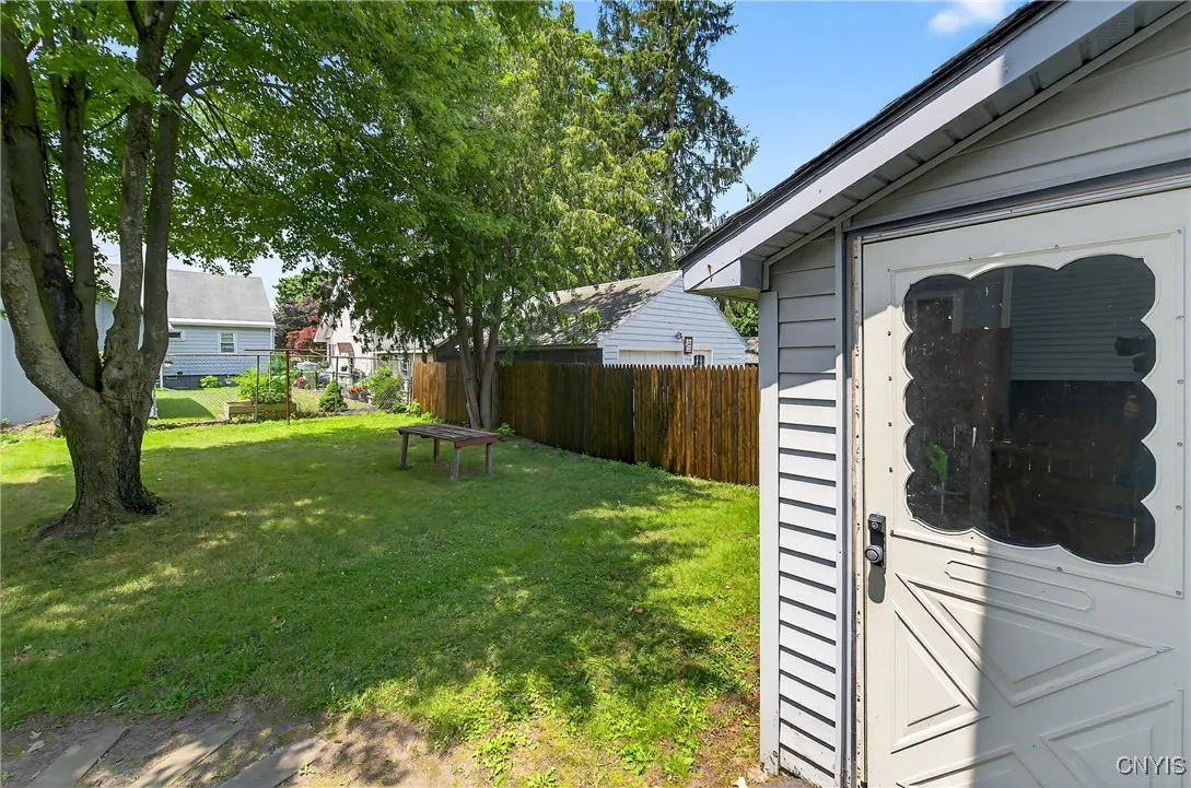 345 Wayland Road, Salina, New York 13208, Salina, New York 13208, 3 Bedrooms Bedrooms, 6 Rooms Rooms,1 BathroomBathrooms,Residential,For Sale,345 Wayland Road, Salina, New York 13208,S1621234