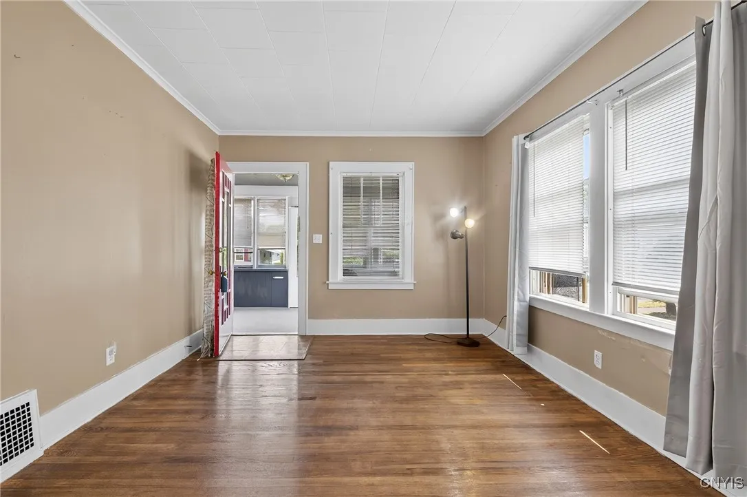 345 Wayland Road, Salina, New York 13208, Salina, New York 13208, 3 Bedrooms Bedrooms, 6 Rooms Rooms,1 BathroomBathrooms,Residential,For Sale,345 Wayland Road, Salina, New York 13208,S1621234