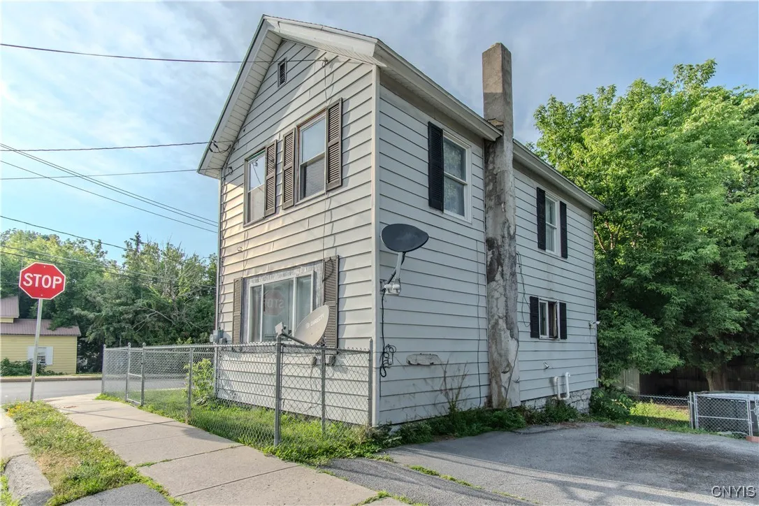 603 Emerson Street, Watertown City, New York 13601, Watertown City, New York 13601, 3 Bedrooms Bedrooms, 6 Rooms Rooms,1 BathroomBathrooms,Residential,For Sale,603 Emerson Street, Watertown City, New York 13601,S1621907