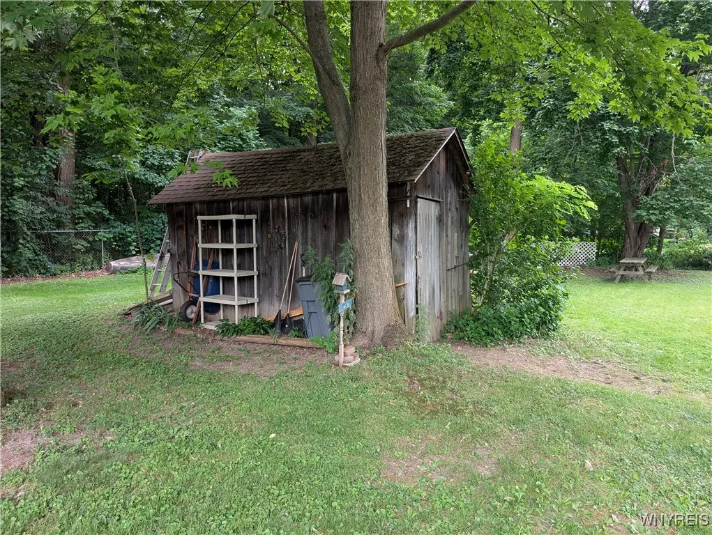 218 Sargent Road, Bennington, New York 14037, Bennington, New York 14037, 3 Bedrooms Bedrooms, ,2 BathroomsBathrooms,Residential,For Sale,218 Sargent Road, Bennington, New York 14037,B1621610