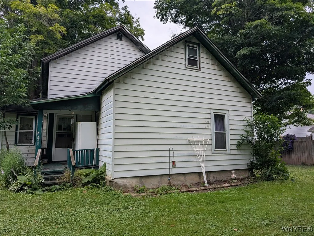 218 Sargent Road, Bennington, New York 14037, Bennington, New York 14037, 3 Bedrooms Bedrooms, ,2 BathroomsBathrooms,Residential,For Sale,218 Sargent Road, Bennington, New York 14037,B1621610
