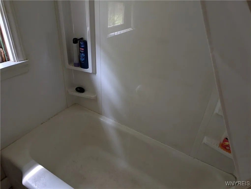 218 Sargent Road, Bennington, New York 14037, Bennington, New York 14037, 3 Bedrooms Bedrooms, ,2 BathroomsBathrooms,Residential,For Sale,218 Sargent Road, Bennington, New York 14037,B1621610